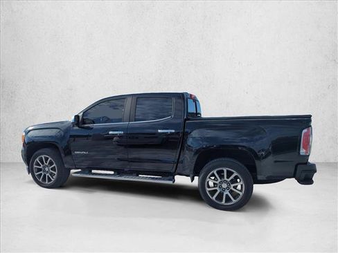 Used 2019 GMC Canyon Denali RWD image 6