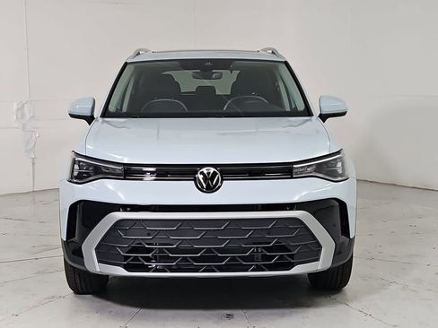 New 2026 Volkswagen Taos SE AWD/4WD image 9