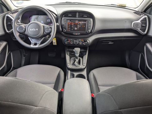 Certified 2024 Kia Soul LX w/ Option Group 015 FWD image 24