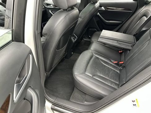 Used 2016 Audi Q3 2.0T Prestige w/ Prestige Package AWD/4WD image 22
