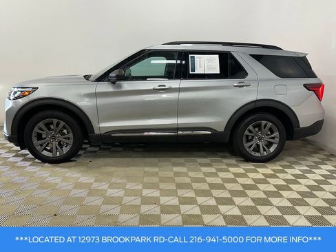 Used 2025 Ford Explorer Active w/ Active Comfort Package AWD/4WD image 6
