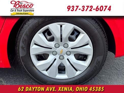 Used 2014 Chevrolet Cruze LS image 9