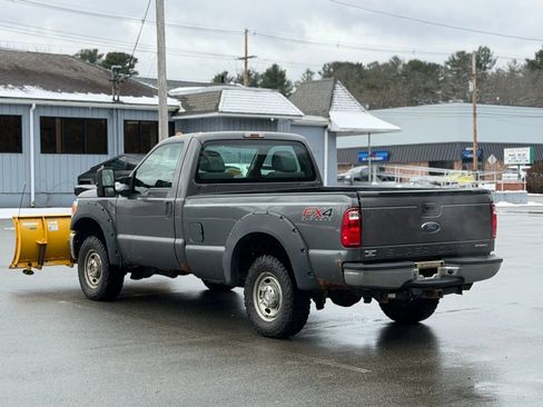 Used 2013 Ford F250 XL w/ XL Value Pkg image 6