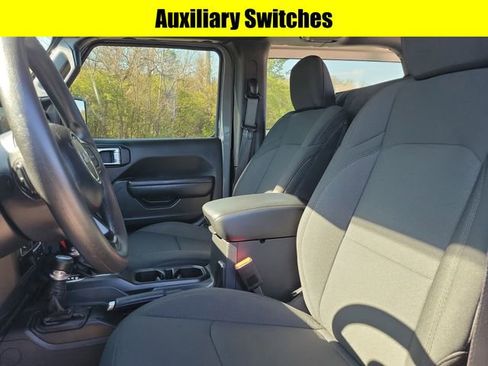 Used 2023 Jeep Wrangler Sport AWD/4WD image 23