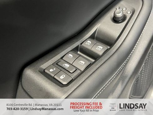 New 2025 Jeep Grand Cherokee Altitude image 26