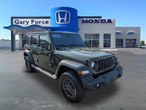 Used 2024 Jeep Wrangler Sport S image 1
