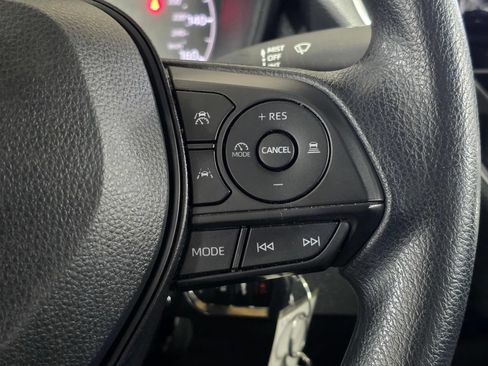 Used 2023 Toyota Corolla LE FWD image 30