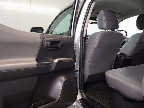 Certified 2022 Toyota Tacoma SR5 RWD image 29
