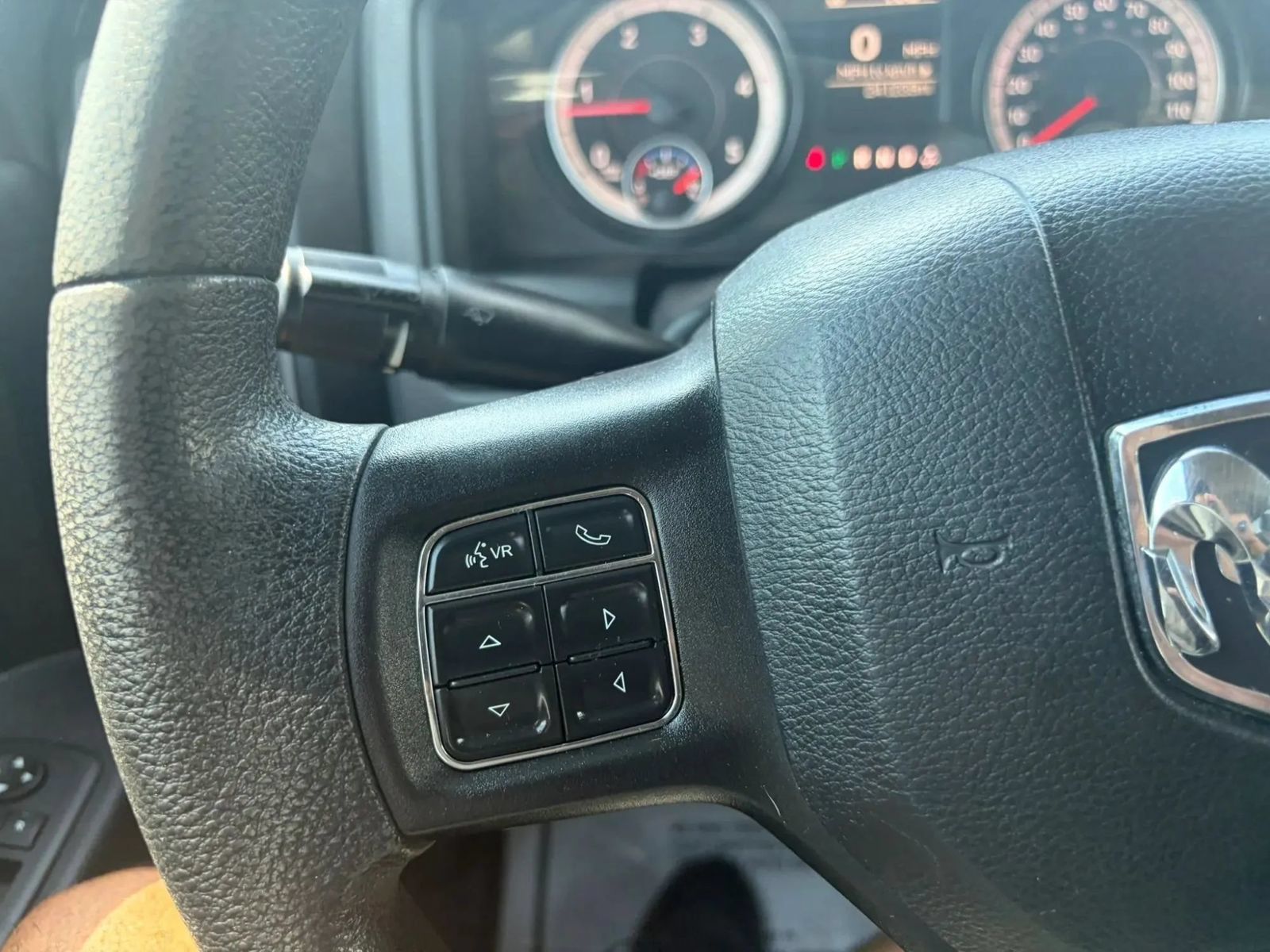 Used 2015 RAM 3500 Tradesman w/ Chrome Appearance Group AWD/4WD image 16