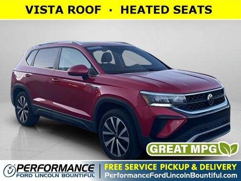 Used 2023 Volkswagen Taos SE w/ Panoramic Sunroof Package image 1