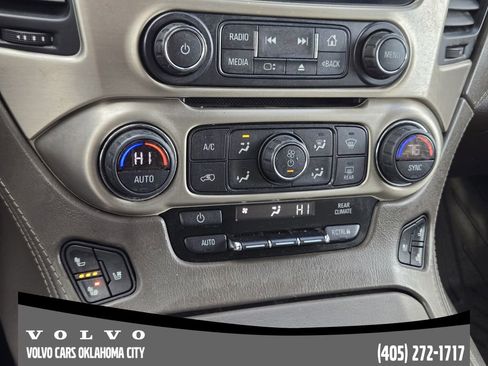 Used 2020 GMC Yukon XL Denali w/ Denali Premium Package image 20