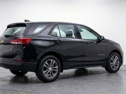 Used 2025 Chevrolet Equinox LT image 7