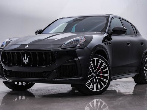 New 2025 Maserati Grecale Trofeo image 1