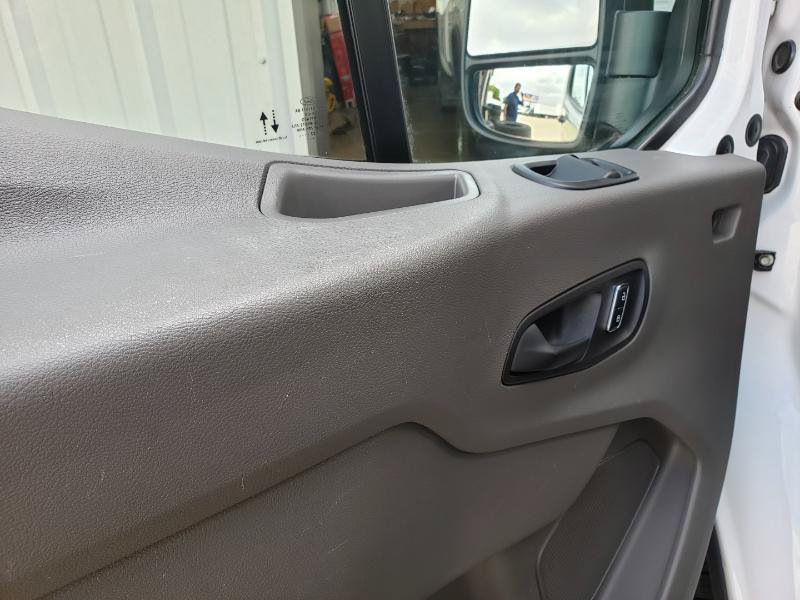 Used 2023 Ford Transit 250 148 High Roof AWD image 21
