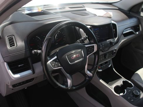 Used 2022 GMC Terrain SLT w/ Infotainment Package II FWD image 18