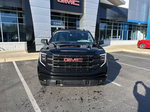 New 2026 GMC Sierra 1500 Elevation image 2