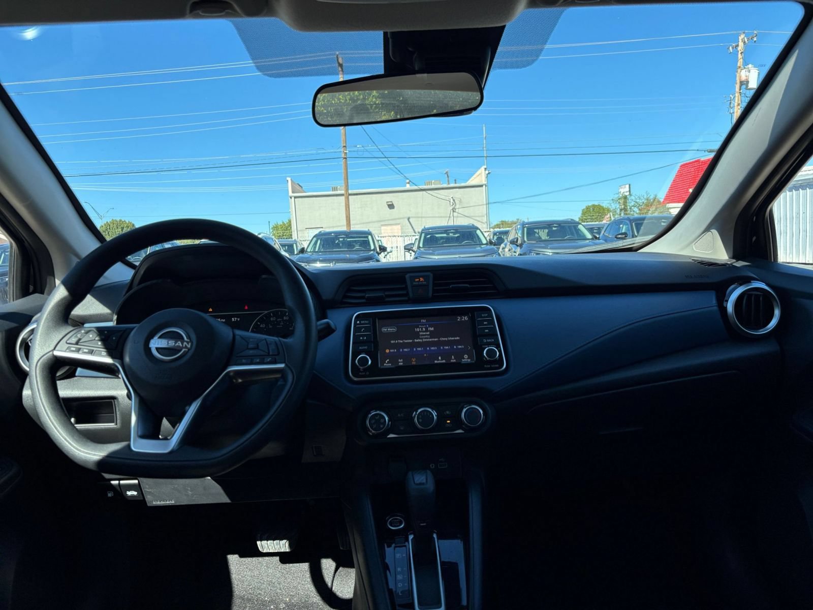 Used 2025 Nissan Versa SV FWD image 30