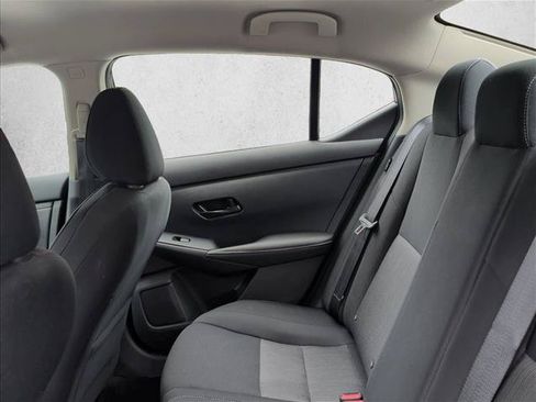 Used 2025 Nissan Sentra SV FWD image 21