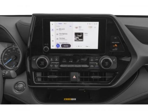 New 2026 Toyota Highlander XLE image 19