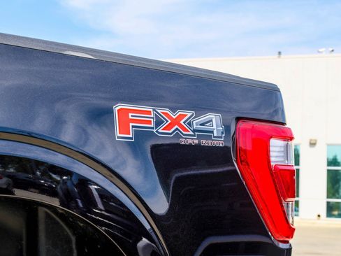 Used 2022 Ford F150 Lariat AWD/4WD image 6