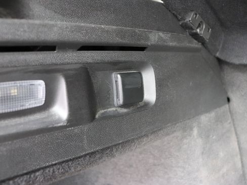 Used 2022 Buick Envision Avenir w/ Technology Package II image 63