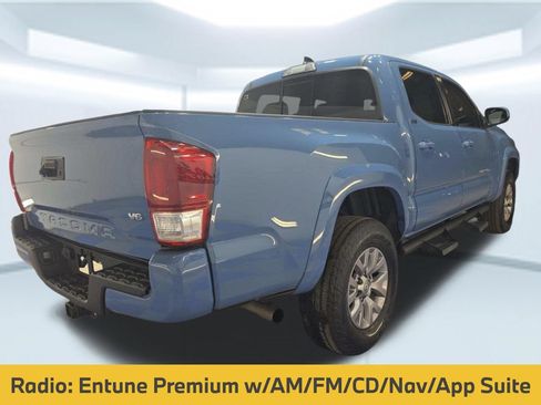 Used 2019 Toyota Tacoma SR5 RWD image 2