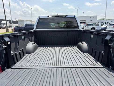 Used 2025 Toyota Tundra SR5 w/ SR5 Premium Package AWD/4WD image 29
