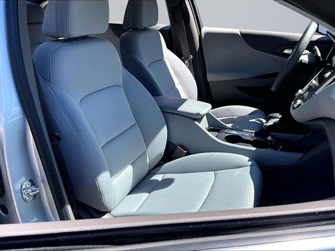 Used 2021 Chevrolet Malibu LS FWD image 24