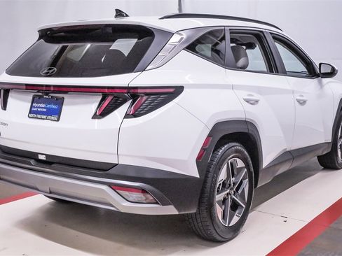 Certified 2025 Hyundai Tucson SEL image 6