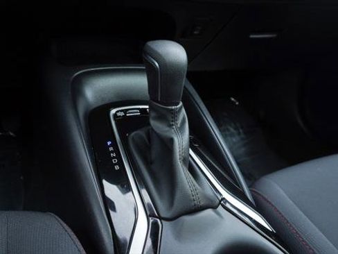 Certified 2023 Toyota Corolla SE w/ SE Premium Package FWD image 19