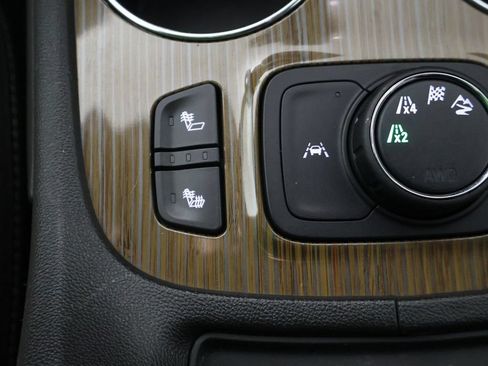 Used 2021 GMC Acadia SLE w/ Driver Convenience Package AWD/4WD image 51