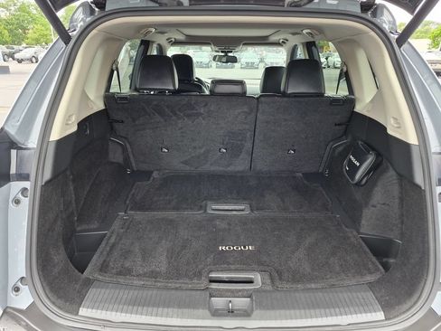 Used 2023 Nissan Rogue SL FWD image 23