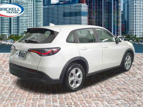 Used 2024 Honda HR-V LX image 8