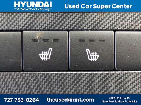 Used 2023 Hyundai Santa Fe SEL w/ Premium Package FWD image 28
