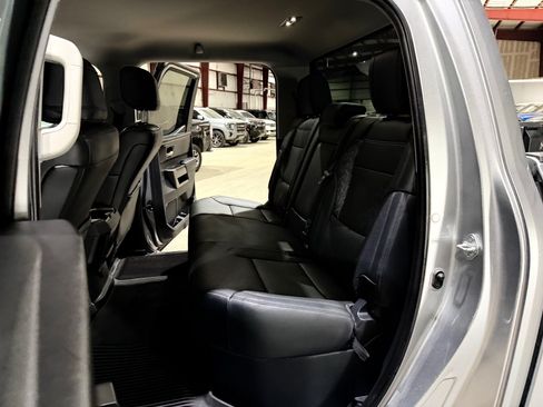 Used 2024 Toyota Tundra SR5 w/ SR5 Premium Package AWD/4WD image 18