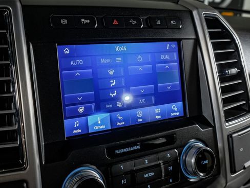 Used 2021 Ford F250 Platinum image 28