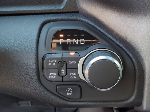New 2026 RAM 1500 Big Horn AWD/4WD image 18