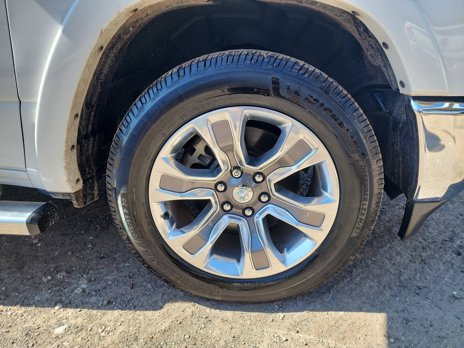Used 2023 RAM 1500 Limited AWD/4WD image 29