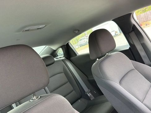 Used 2023 Chevrolet Malibu LT FWD image 37