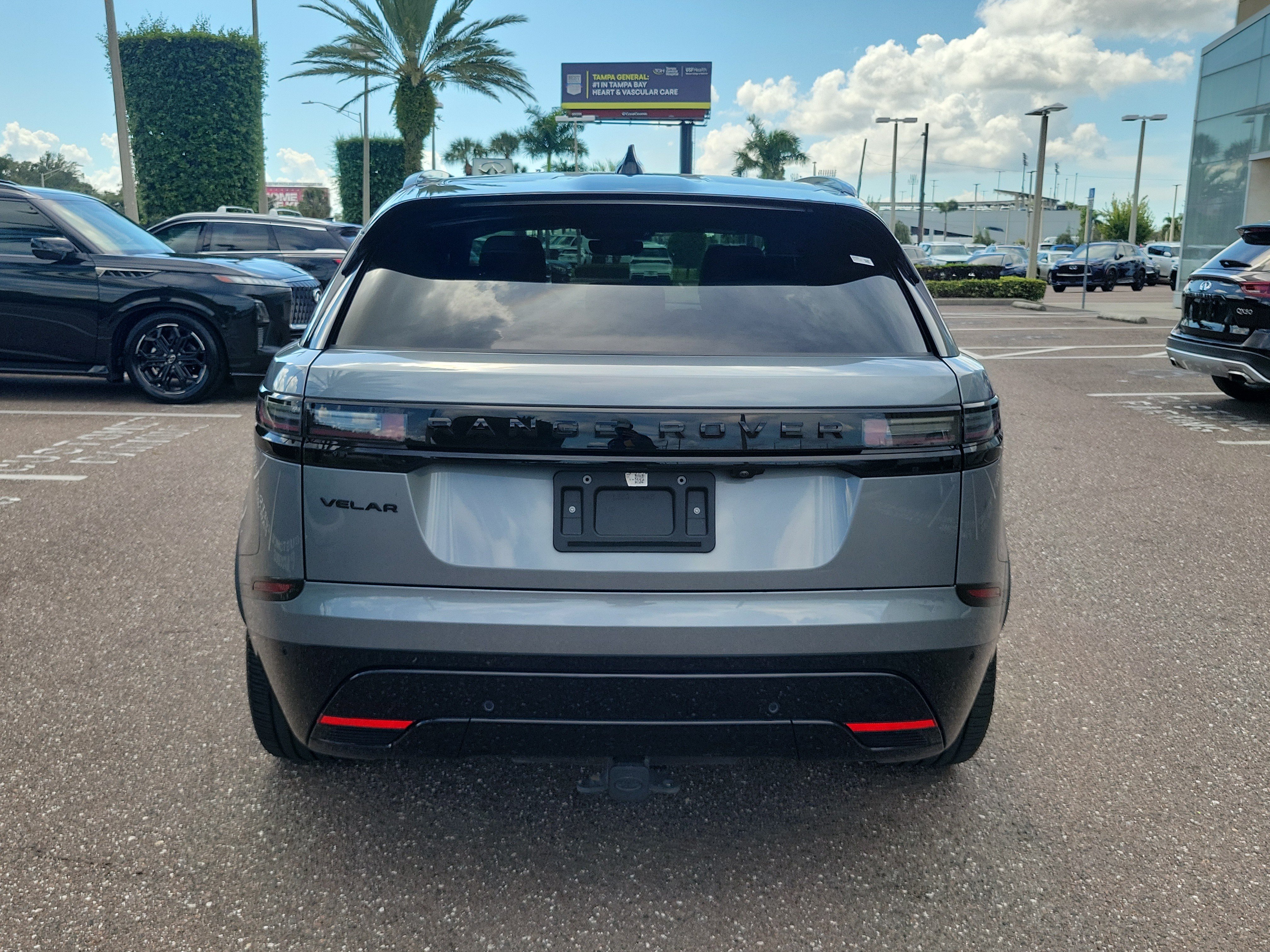 Used 2024 Land Rover Range Rover Velar Dynamic SE AWD/4WD image 5