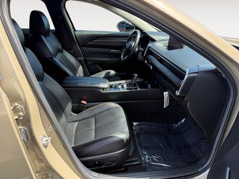 Used 2024 MAZDA CX-50 2.5 Turbo w/ Weather Package AWD/4WD image 19