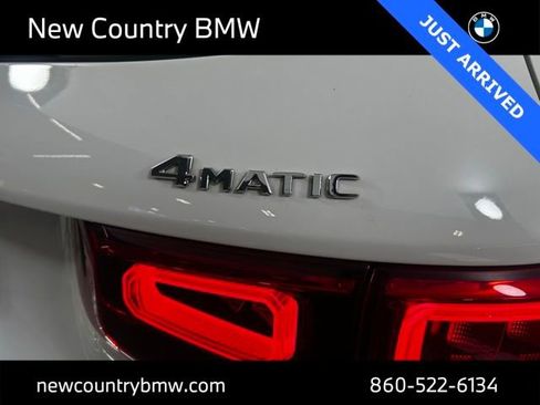 Used 2021 Mercedes-Benz GLB 250 4MATIC image 11