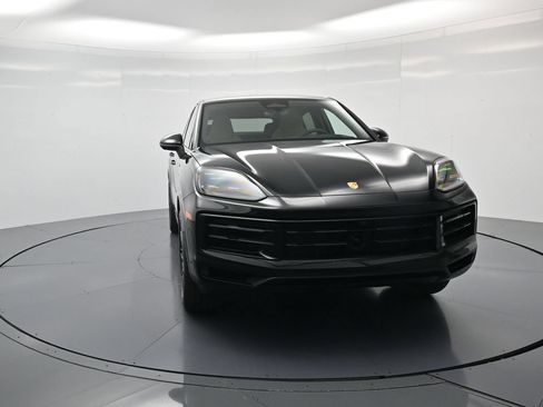 Certified 2026 Porsche Cayenne Coupe AWD/4WD image 33