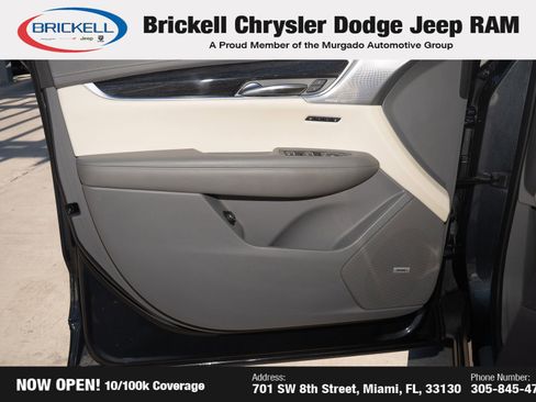 Used 2023 Cadillac XT6 Premium Luxury image 12