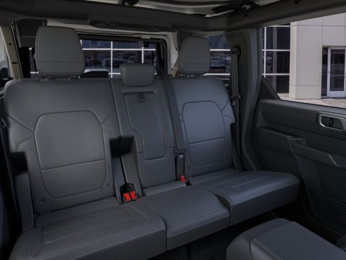 New 2026 Ford Bronco Outer Banks AWD/4WD image 11