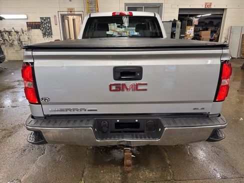 Used 2019 GMC Sierra 1500 SLE w/ SLE Value Package image 5