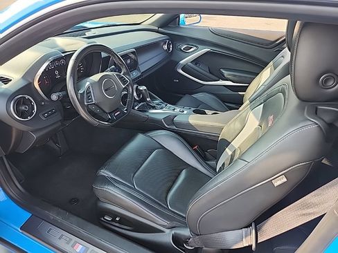 Certified 2023 Chevrolet Camaro SS RWD image 34