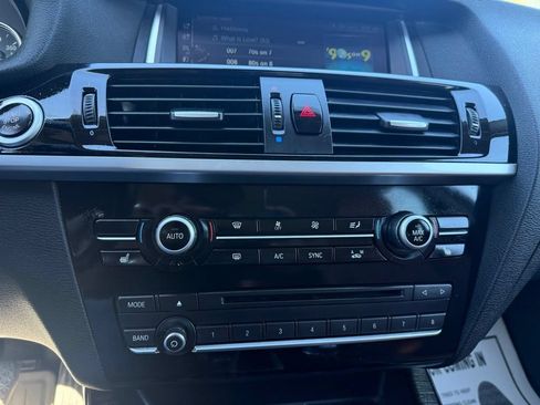 Used 2017 BMW X3 xDrive28i AWD/4WD image 21
