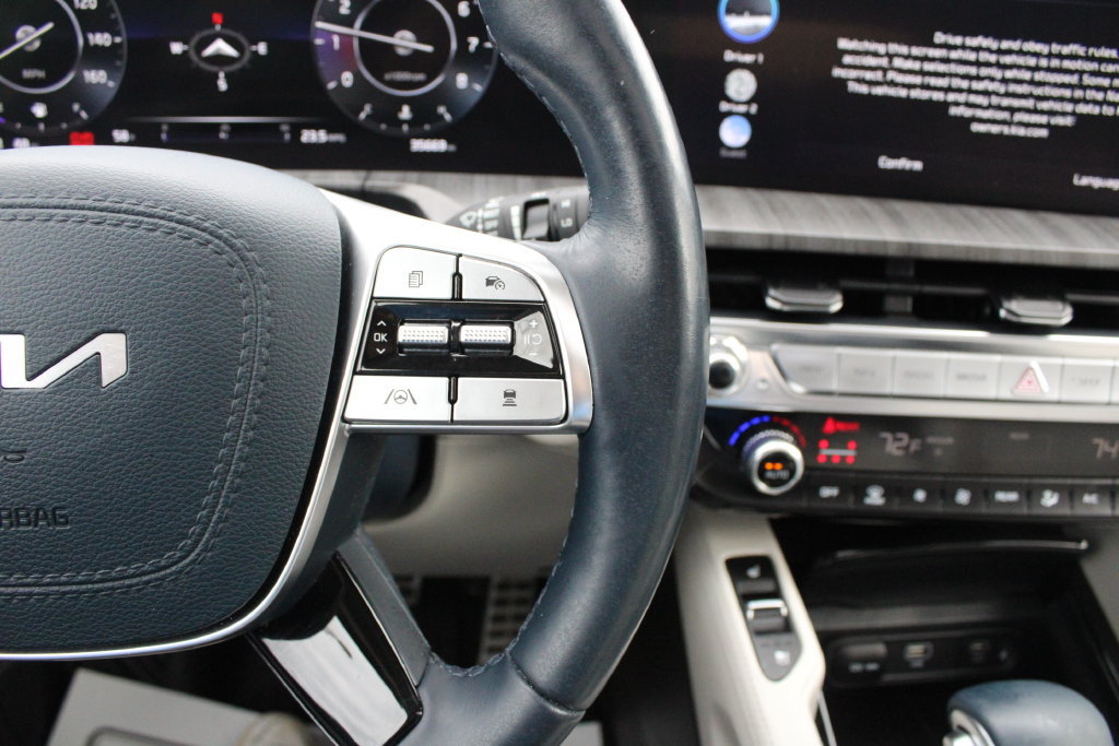 Used 2023 Kia Telluride SX AWD/4WD image 15