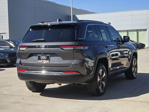 Used 2022 Jeep Grand Cherokee Limited 4xe w/ Luxury Tech Group II image 6